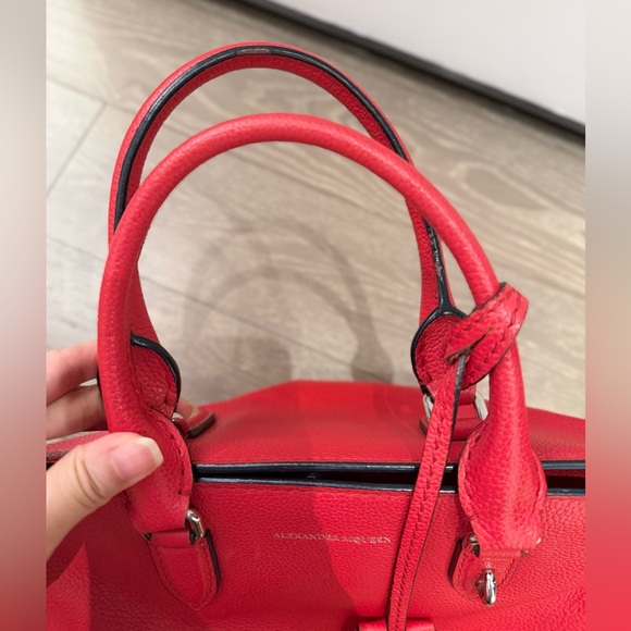 alexander mcqueen padlock skull leather backpack McQueen/Hand Bag/Leather/BLK/PADLOCK/SKULL/PEBBLED  2nd STREET USA Alexander McQueen Padlock Skull Bag25